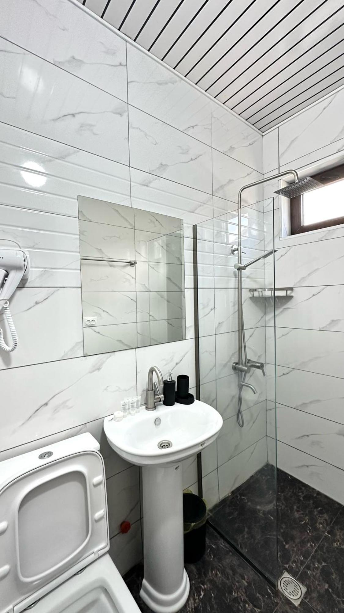 Meshia Apartment Kazbegi Luaran gambar